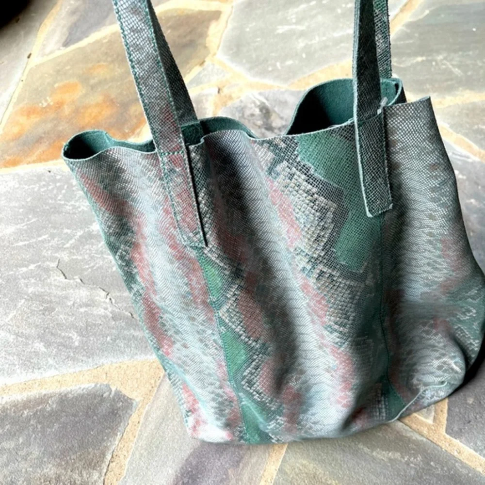 Unlined Leather Tote